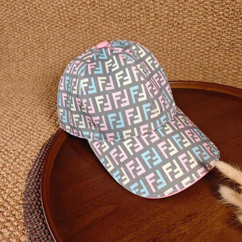 Fendi cap dx52